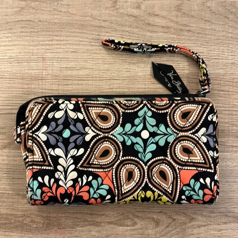 VERA BRADLEY Sierra Wristlet Wallet Coral/Navy Print VGC!